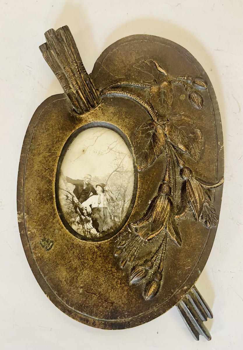Pair Of Bronze Frames. -photo-3